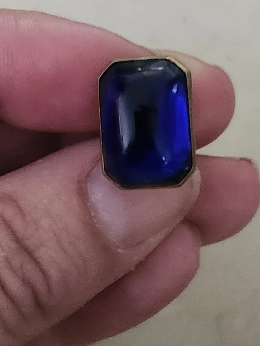 Vtg Gold-Tone Cufflinks with Deep Blue Glass Inset